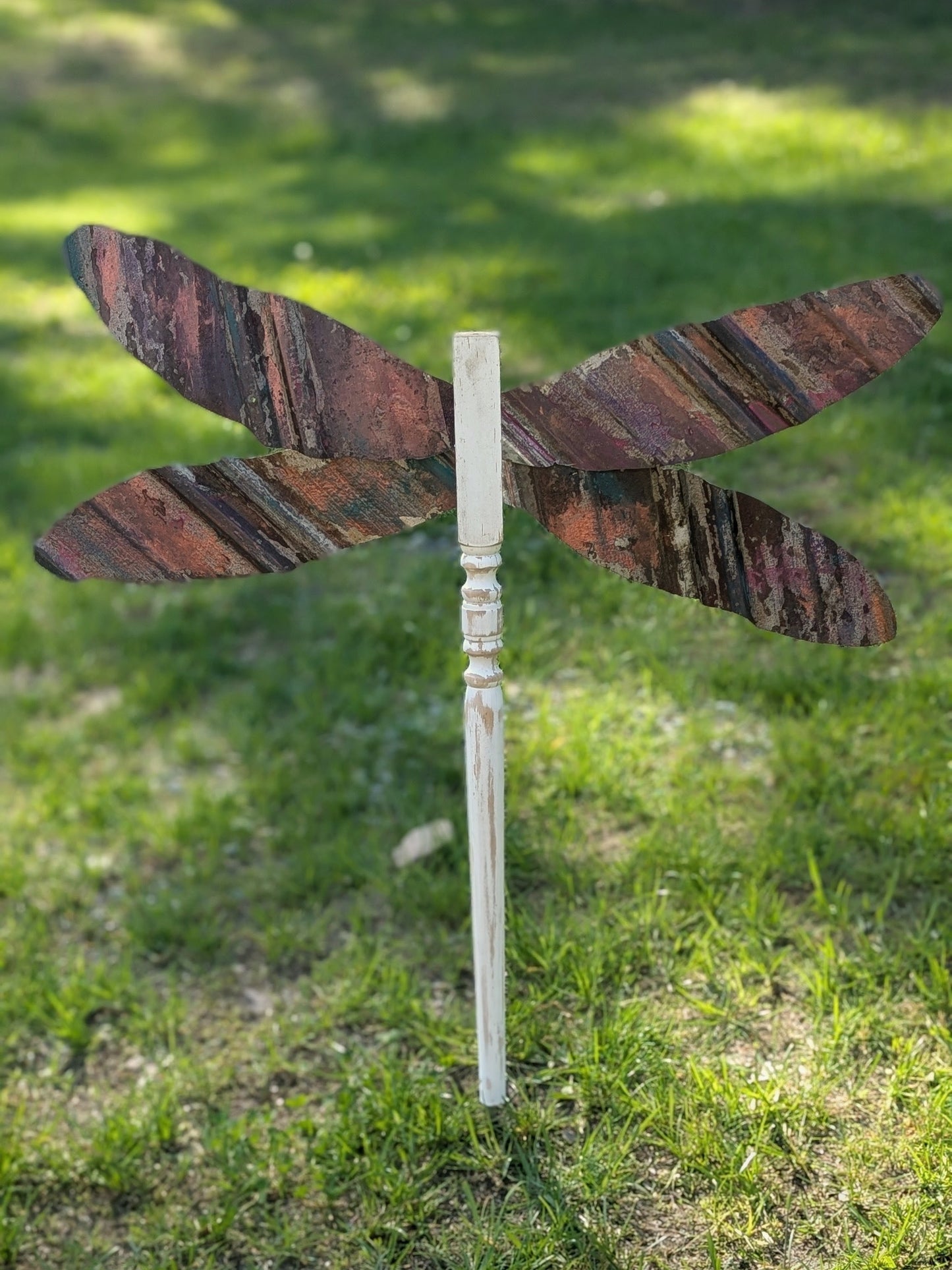 Rust & Wing Solar Dragonfly